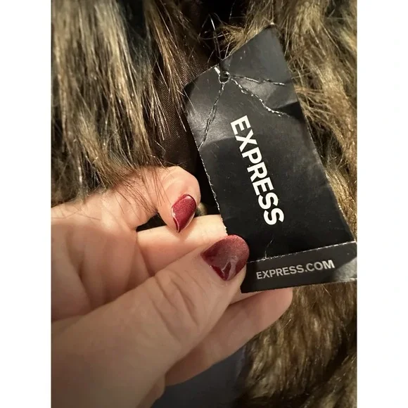 Express Faux Fur Shawl Scarf Wrap Luxury Dressy Classy - Picture 10 of 11